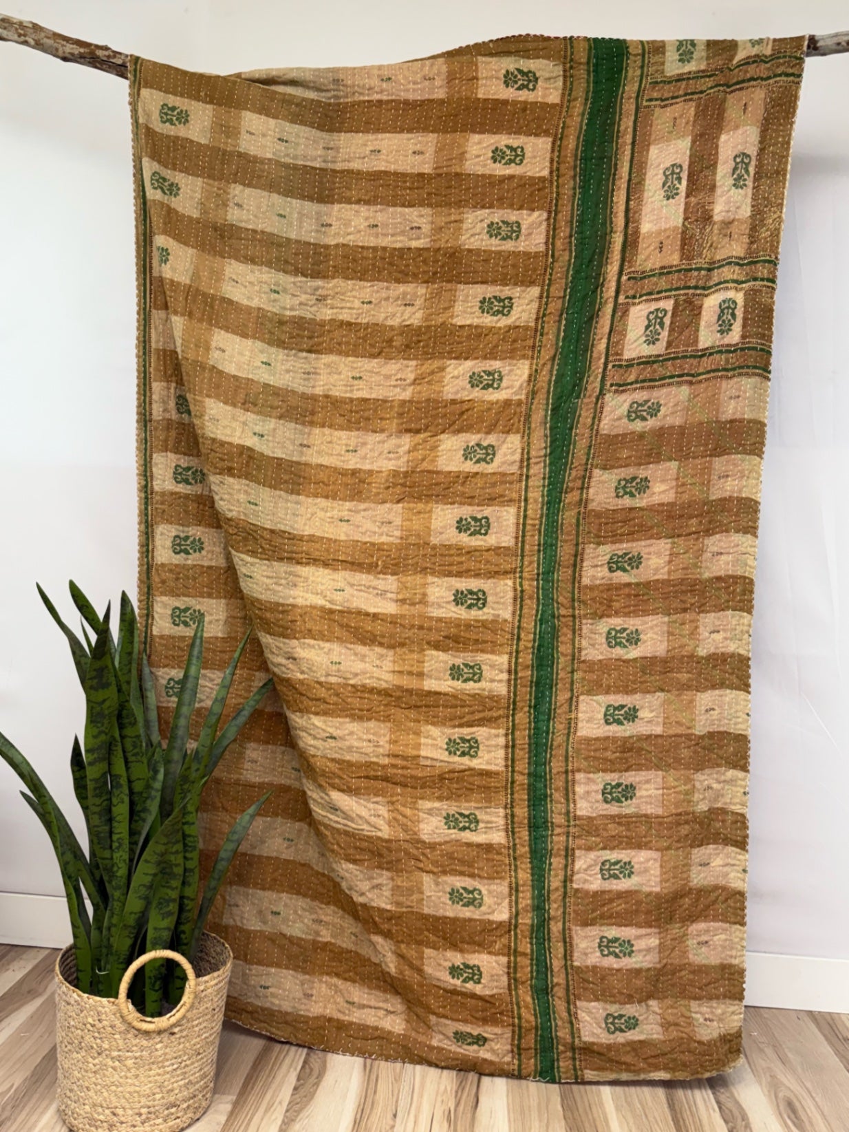 Vintage Cotton Kantha Quilt - Twin
