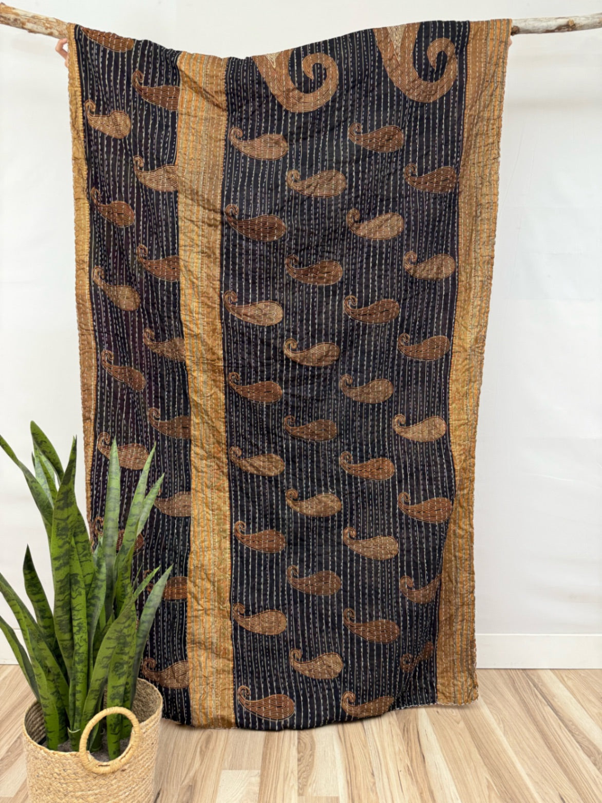 Vintage Cotton Kantha Quilt - Twin