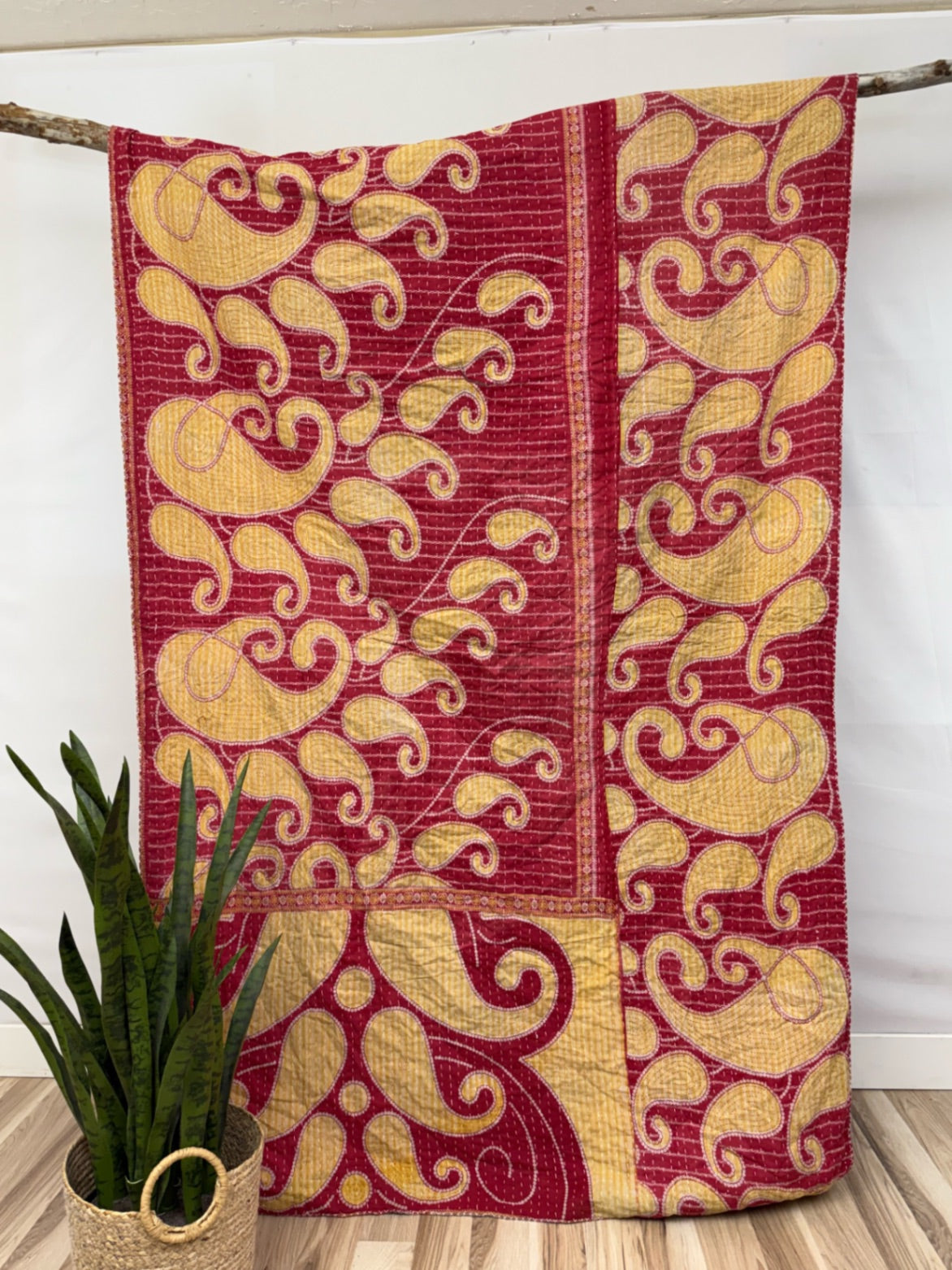 Vintage Cotton Kantha Quilt - Twin