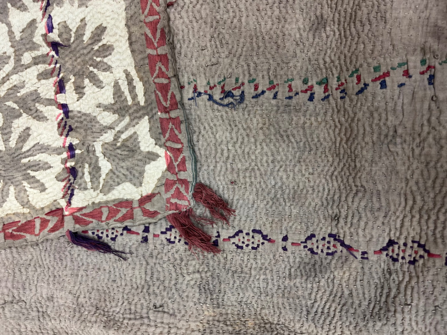 Vintage Village Kantha Quilt / Rug