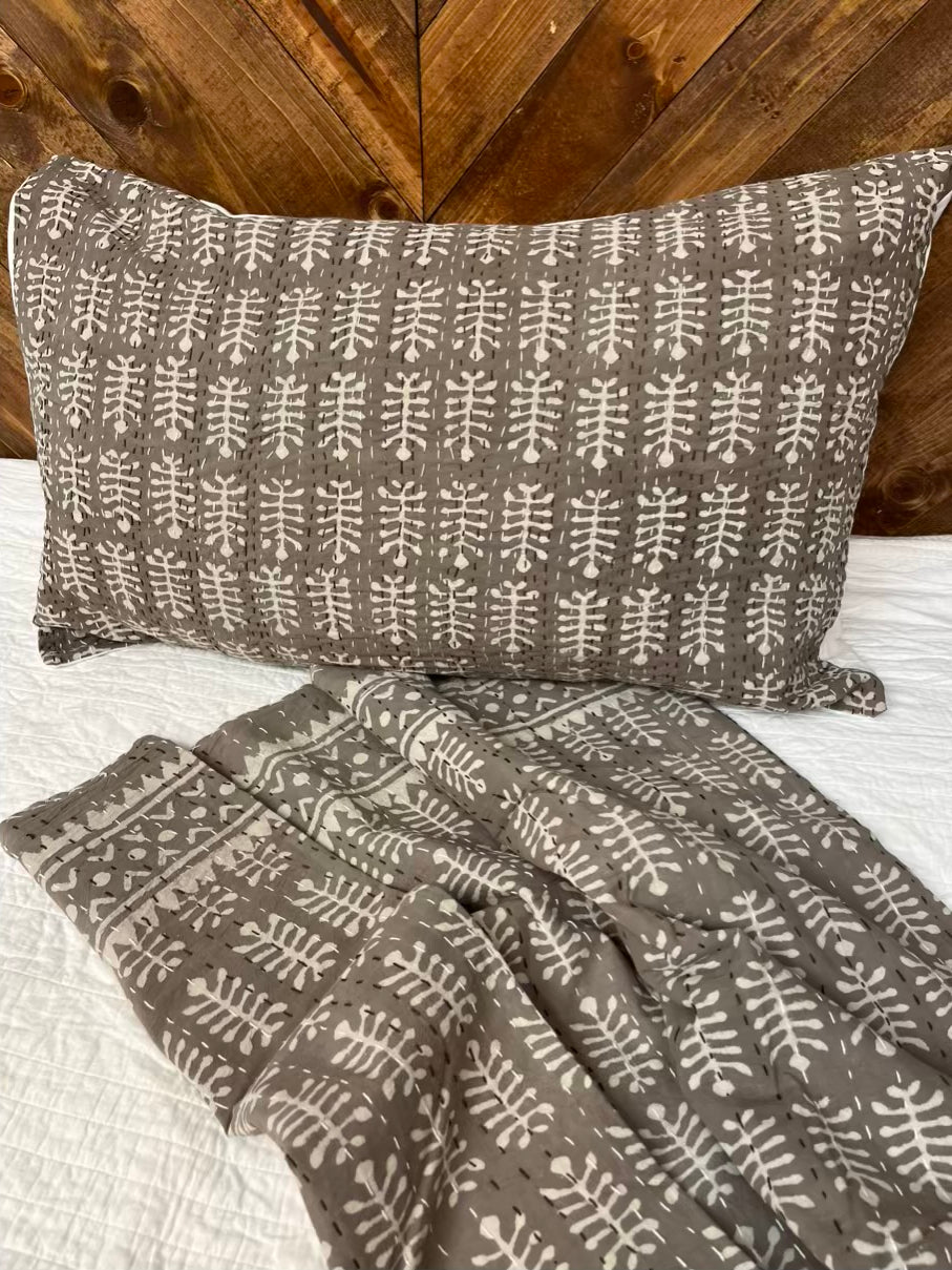 Sundari Sandstorm Block Print Cotton Kantha Sham