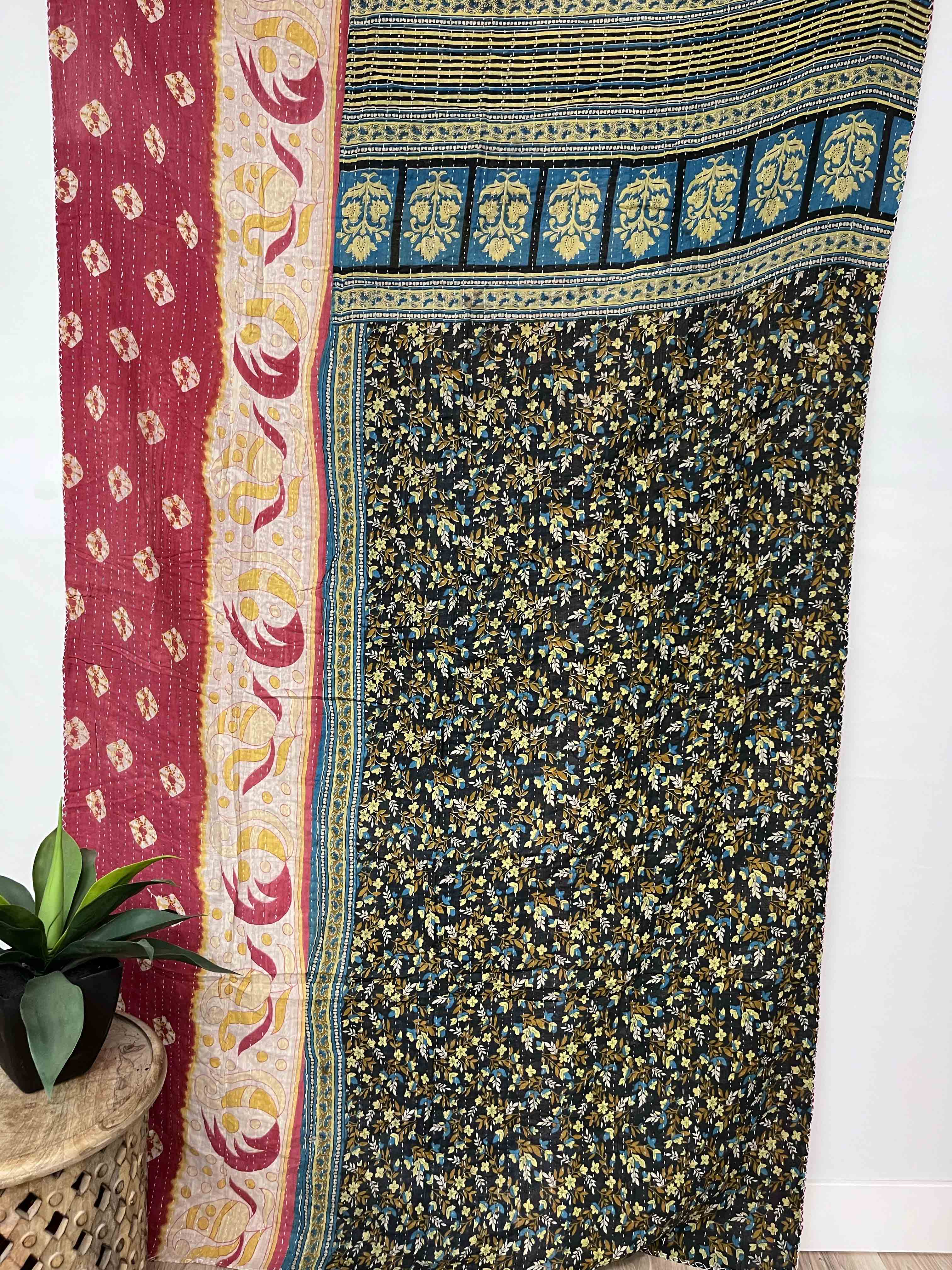 Vintage Cotton Kantha Quilt - Twin