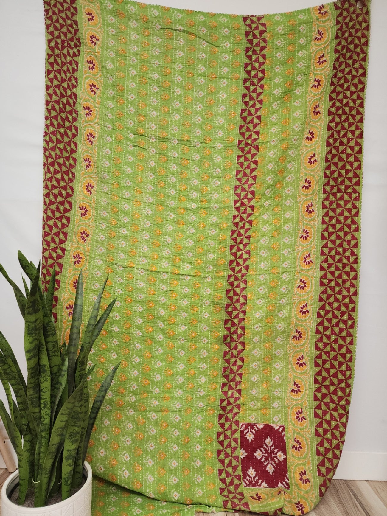 Vintage Cotton Kantha Quilt - Twin