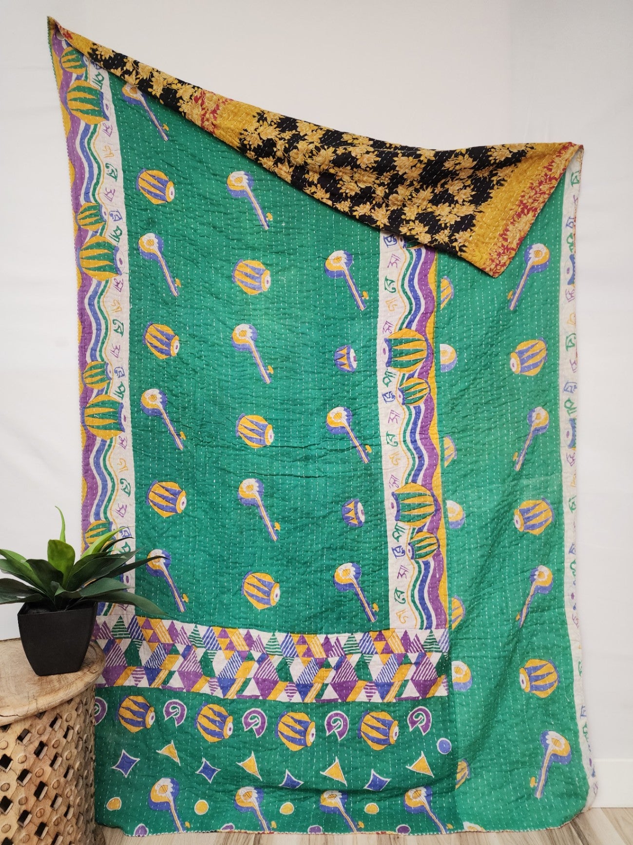 Vintage Cotton Kantha Quilt - Twin