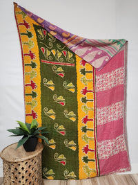 Vintage Cotton Kantha Quilt - Twin