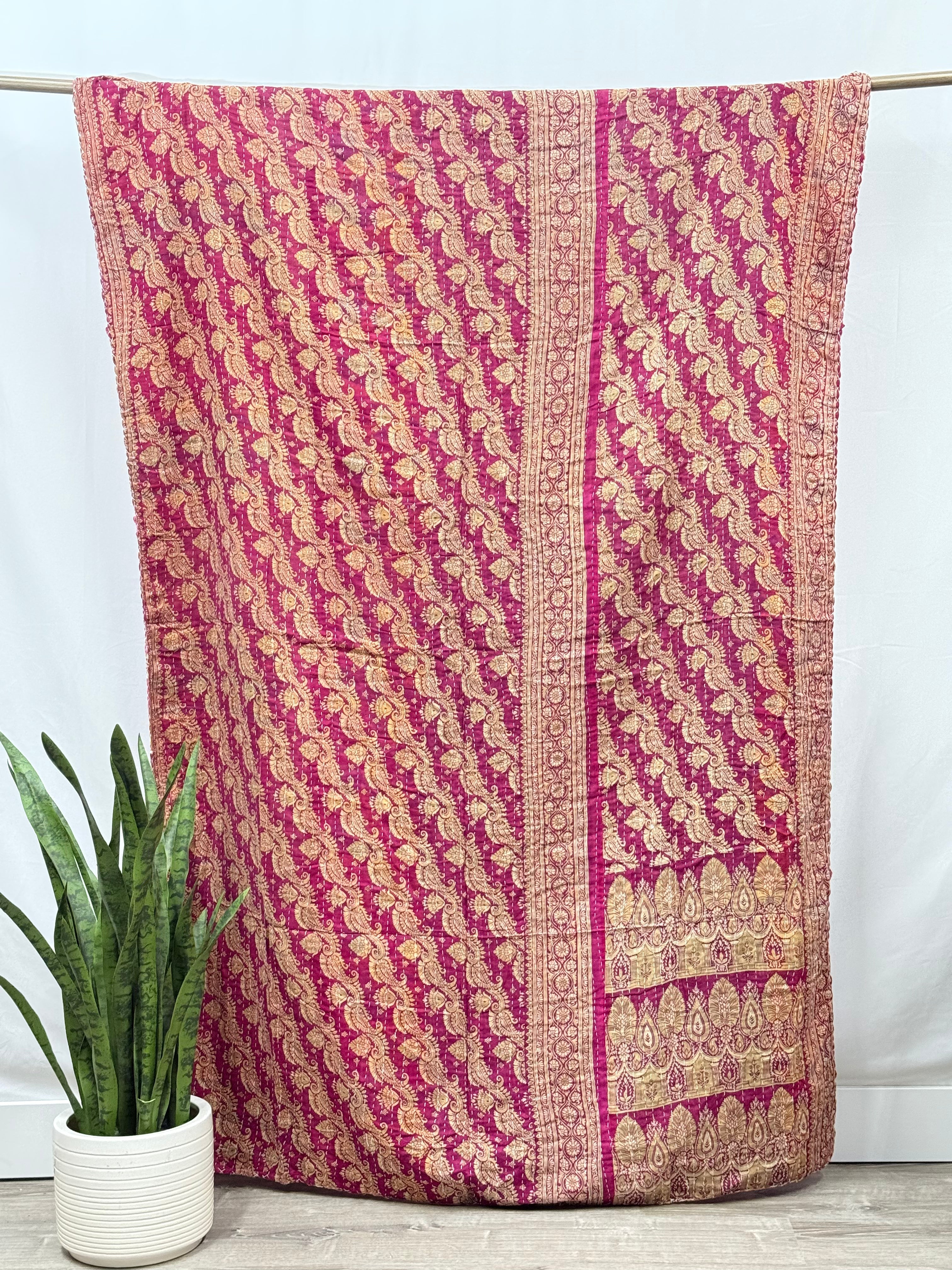 Patchwork Vintage Cotton Kantha Quilt - Twin