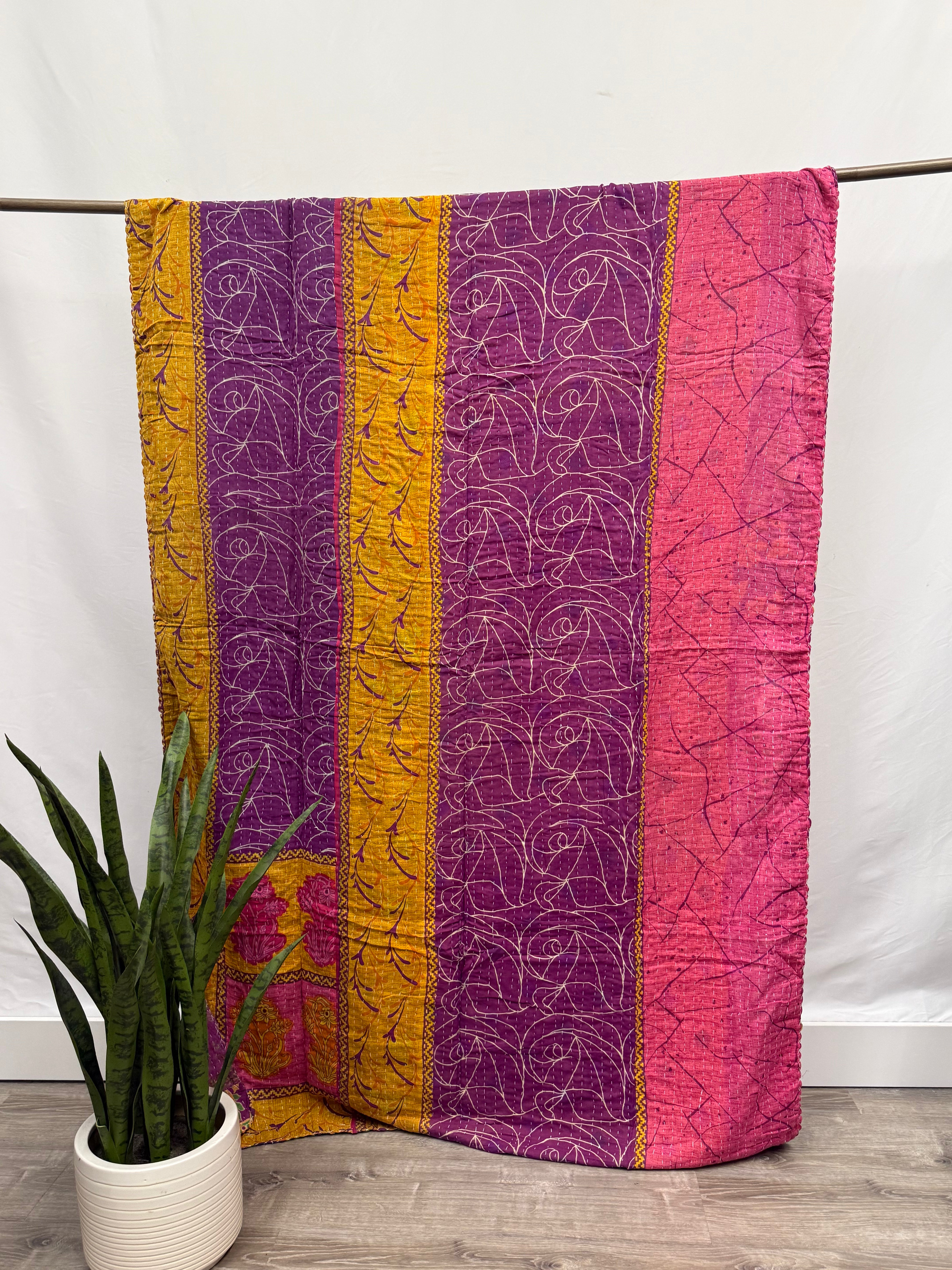 Patchwork Vintage Cotton Kantha Quilt - Twin