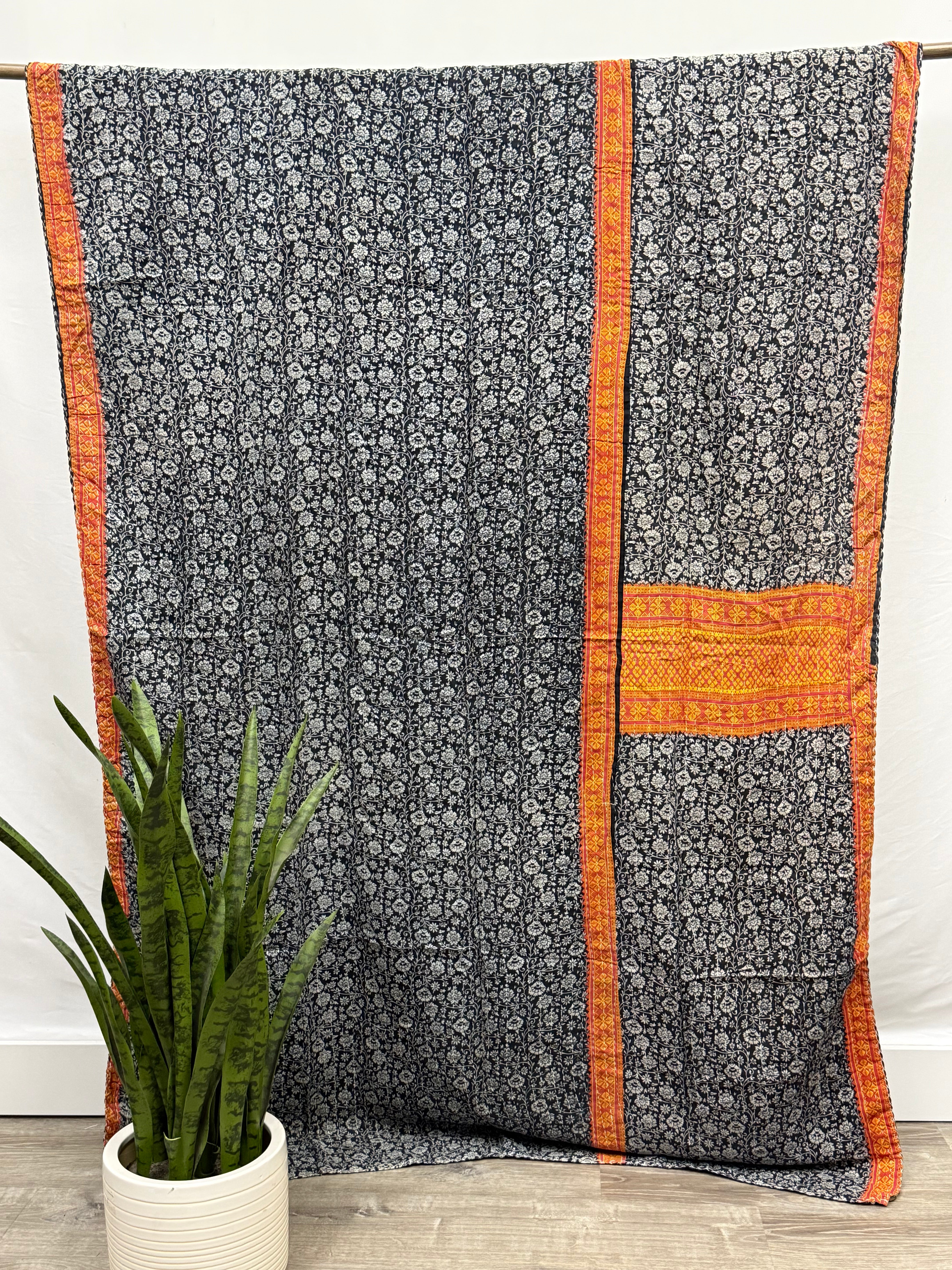Patchwork Vintage Cotton Kantha Quilt - Twin