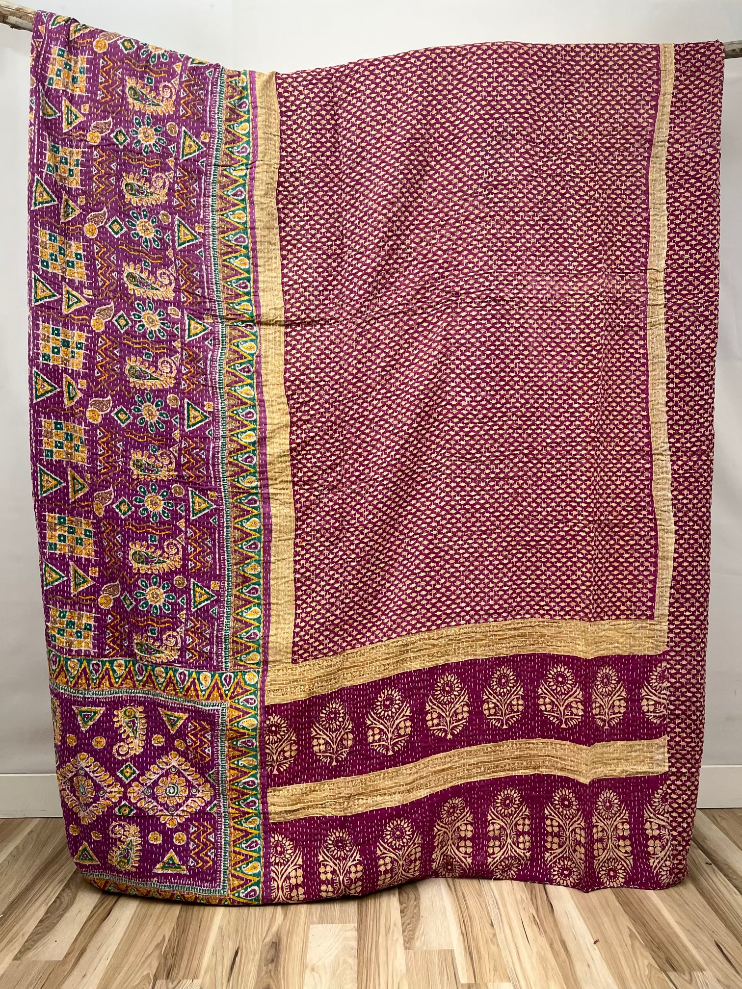Patchwork Vintage Cotton Kantha Quilt - Queen