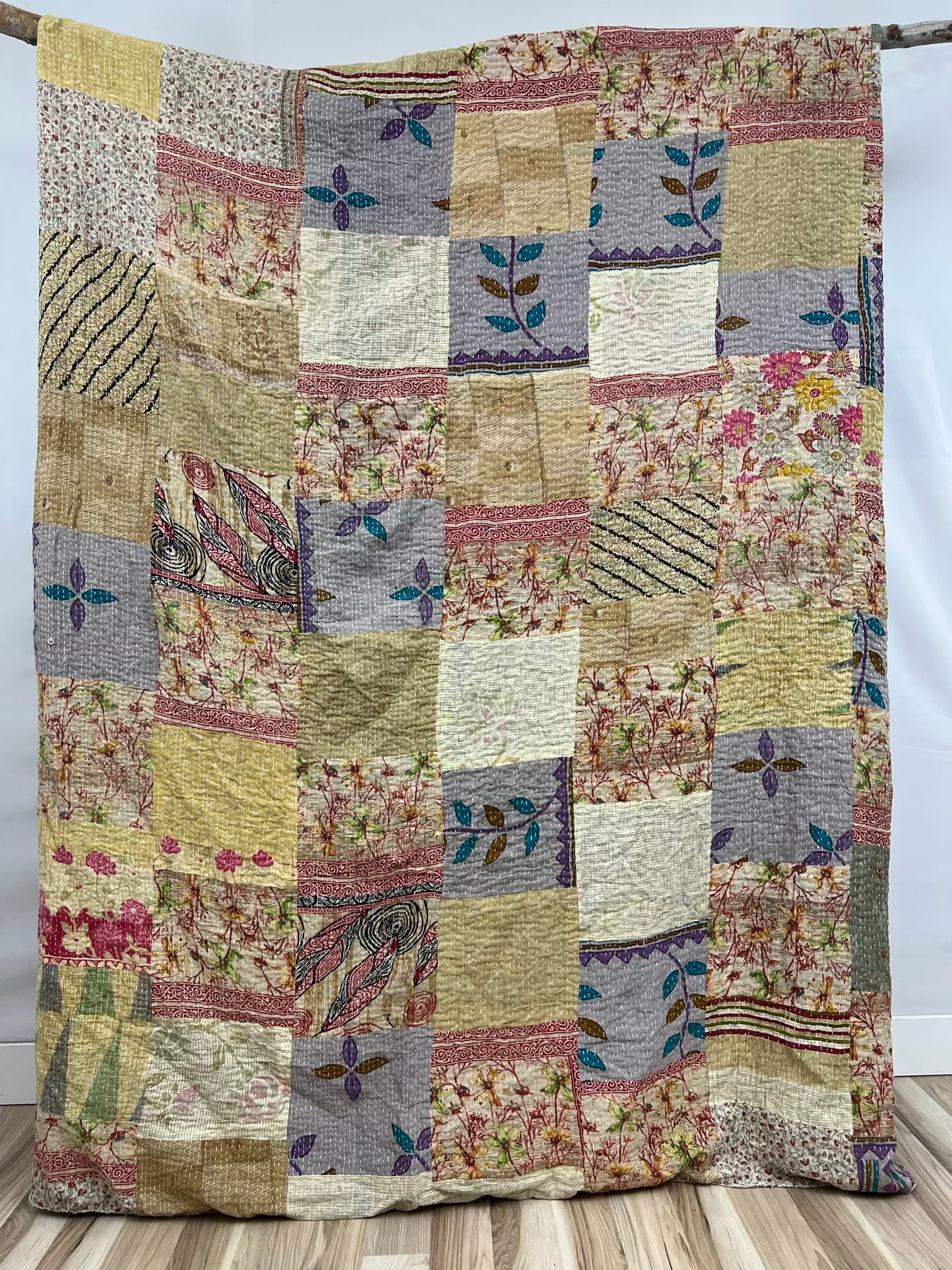 Patchwork Vintage Cotton Kantha Quilt - Queen