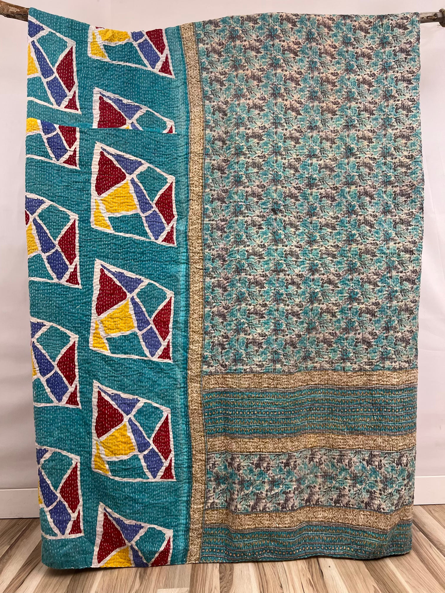 Patchwork Vintage Cotton Kantha Quilt - Queen
