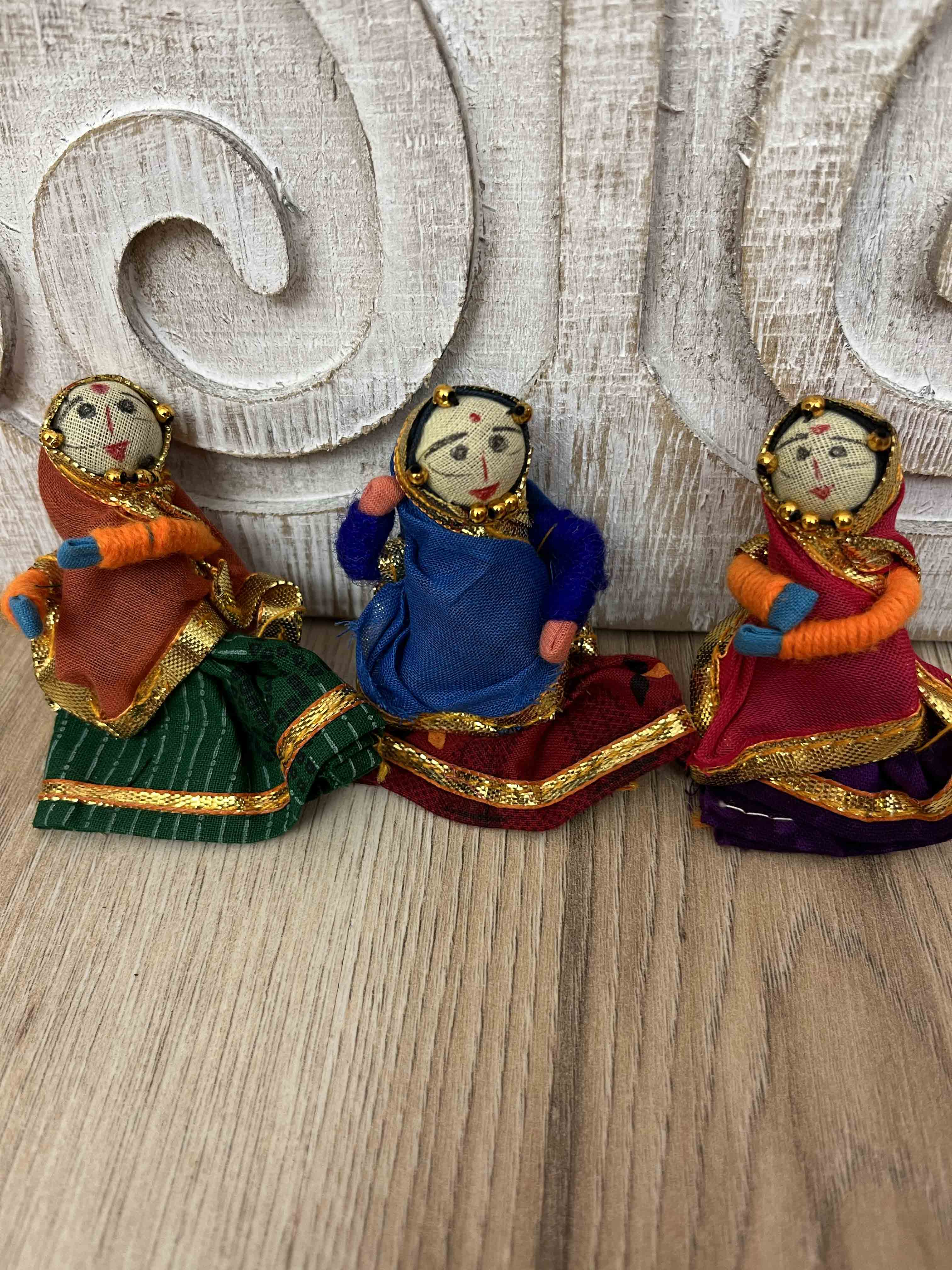 Handmade Indian Intricately Detailed sold Miniature Worry Dolls Set