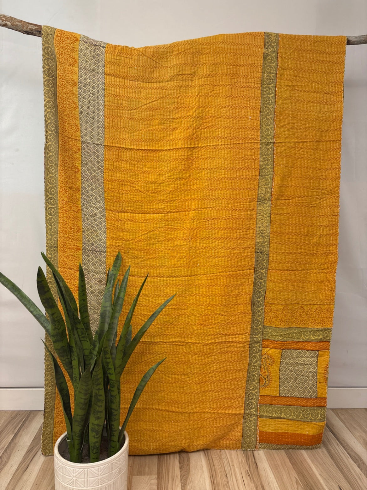 Vintage Cotton Kantha Quilt - Twin