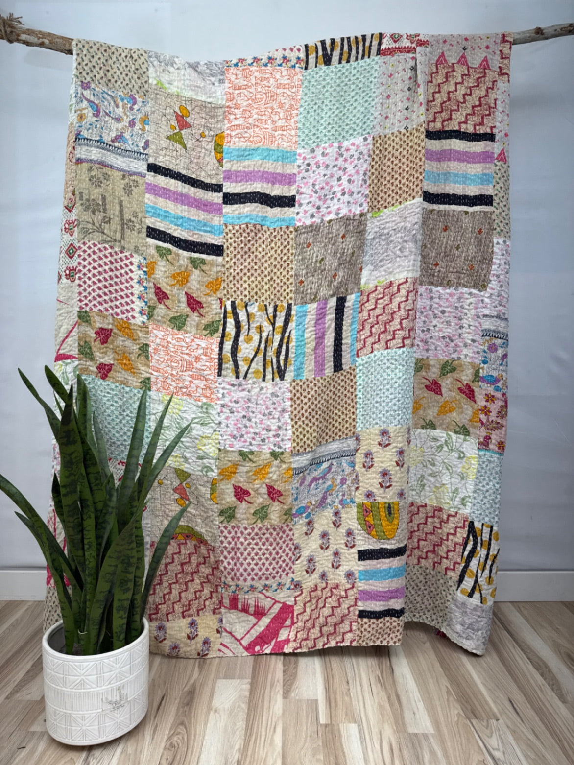 Patchwork Vintage Cotton Kantha Quilt - Queen