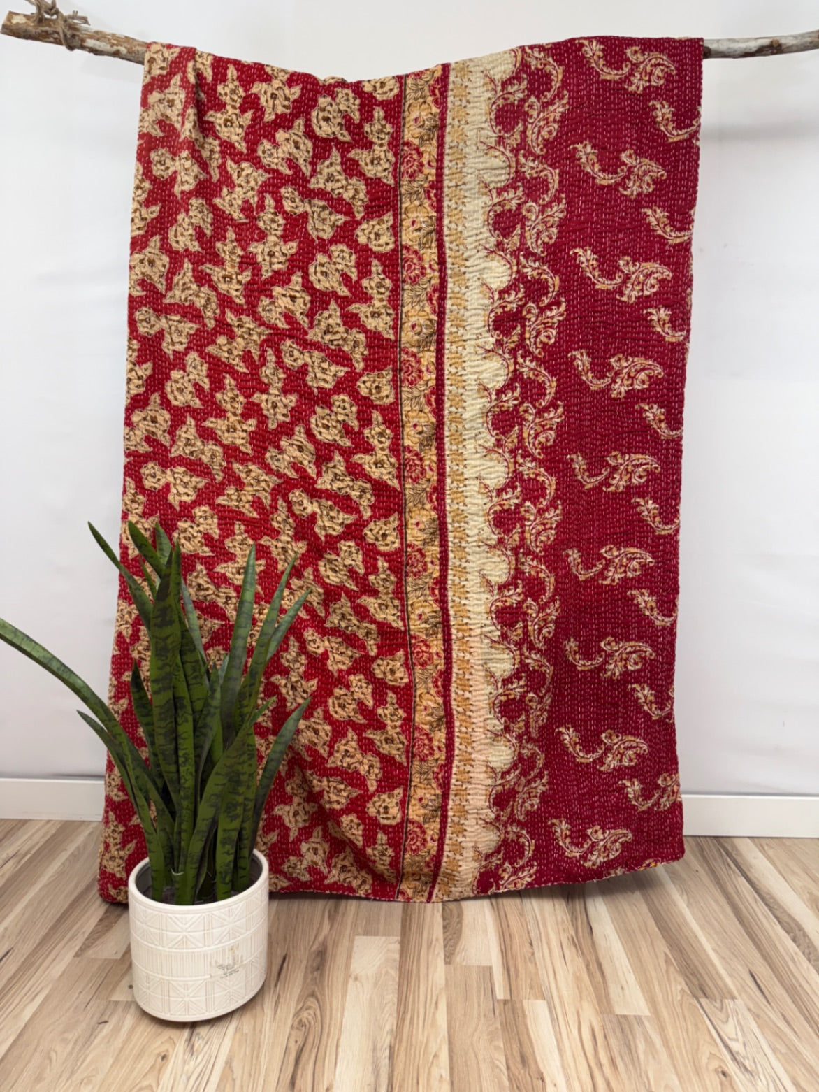 Patchwork Vintage Cotton Kantha Quilt - Queen