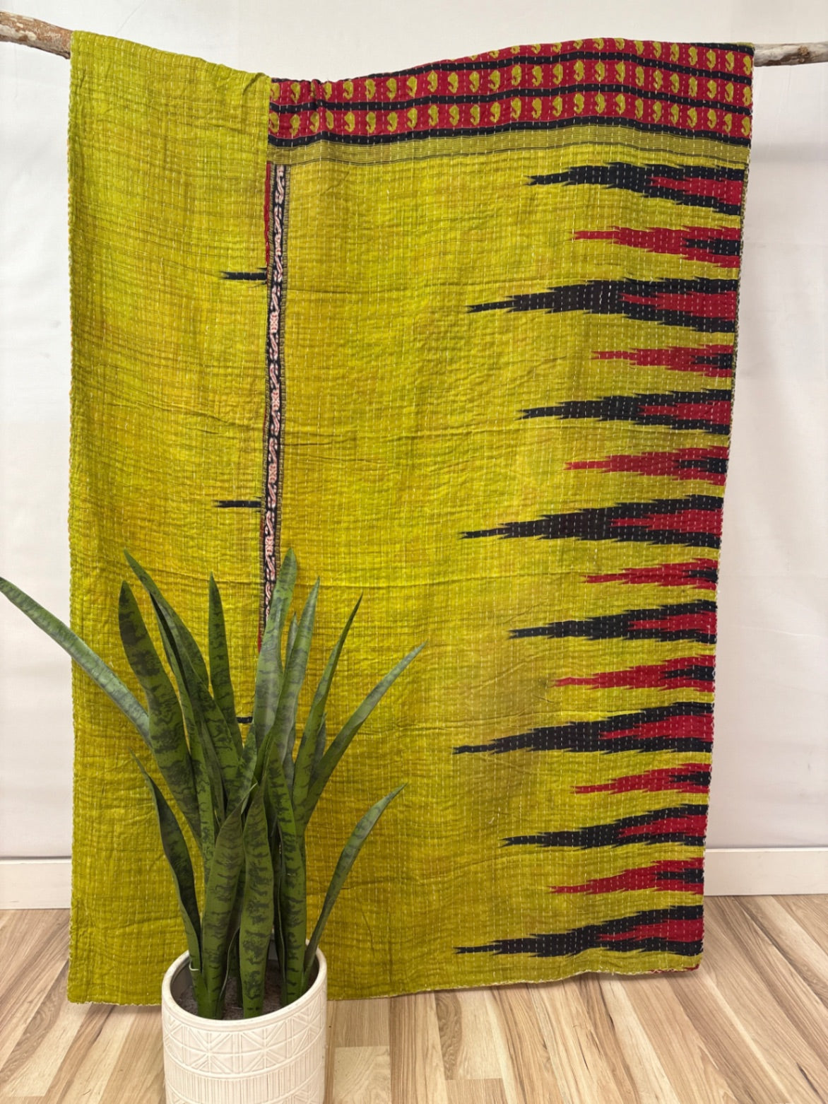 Vintage Cotton Kantha Quilt - Twin