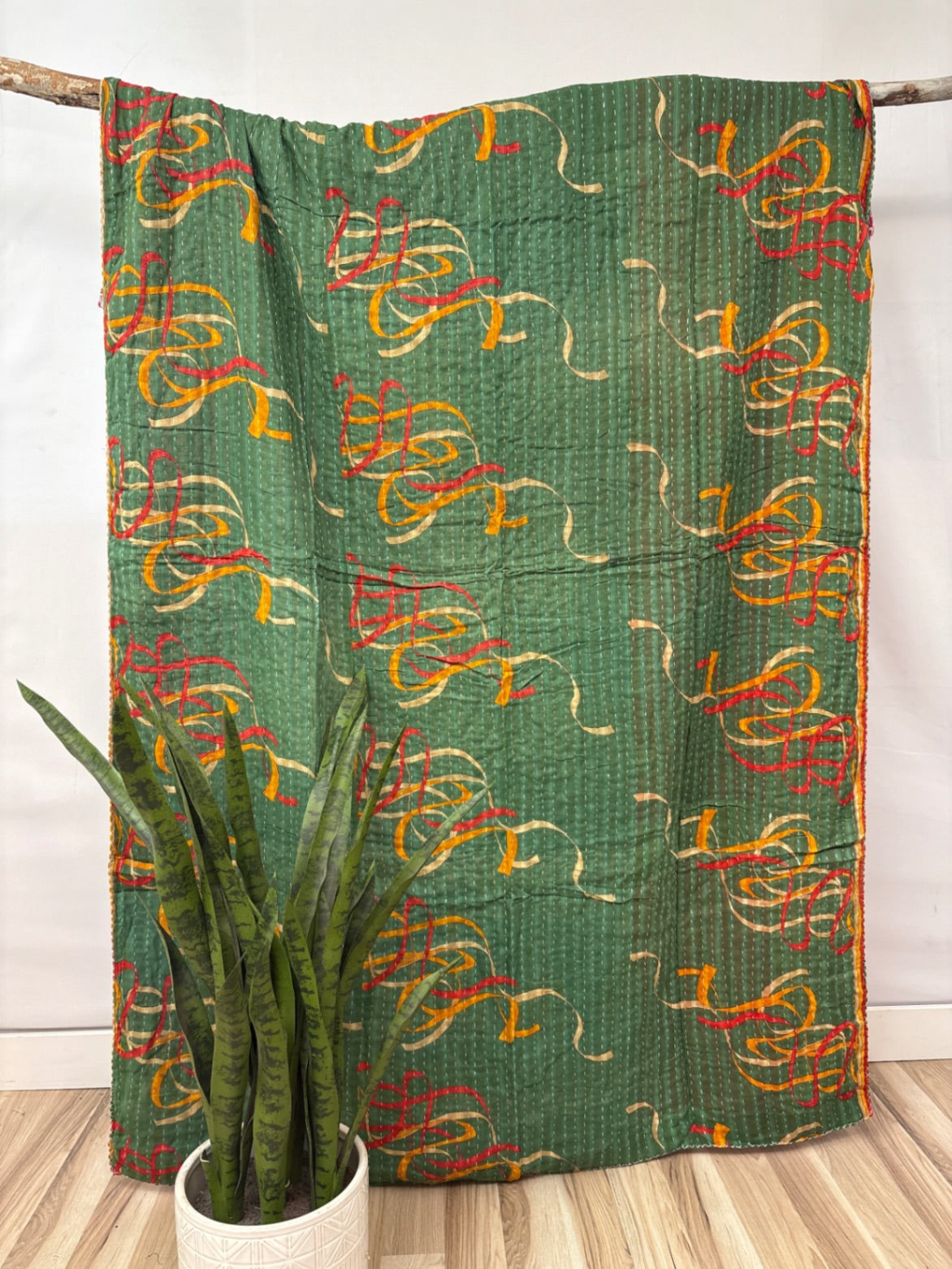 Vintage Cotton Kantha Quilt - Twin