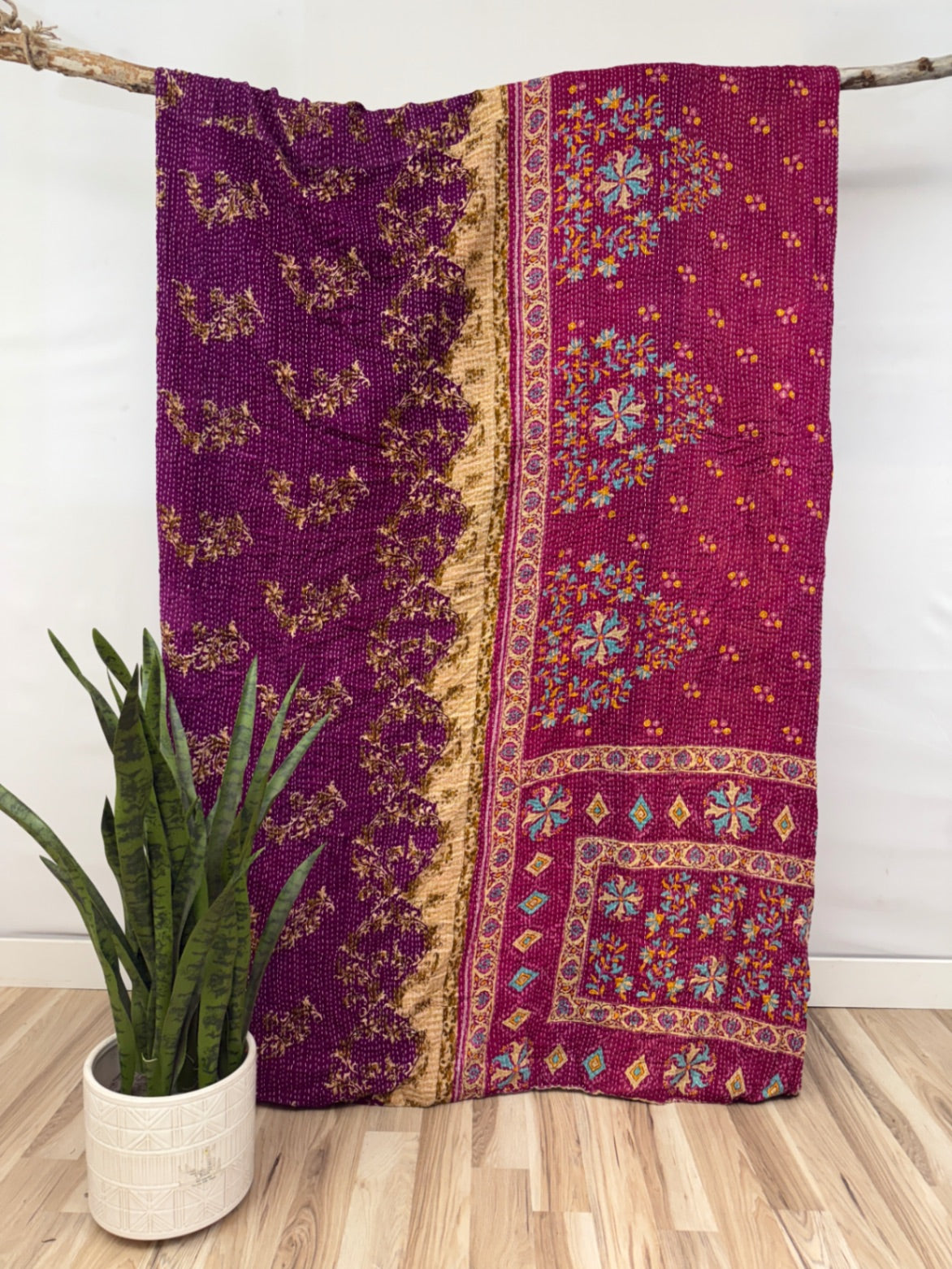 Patchwork Vintage Cotton Kantha Quilt - Queen