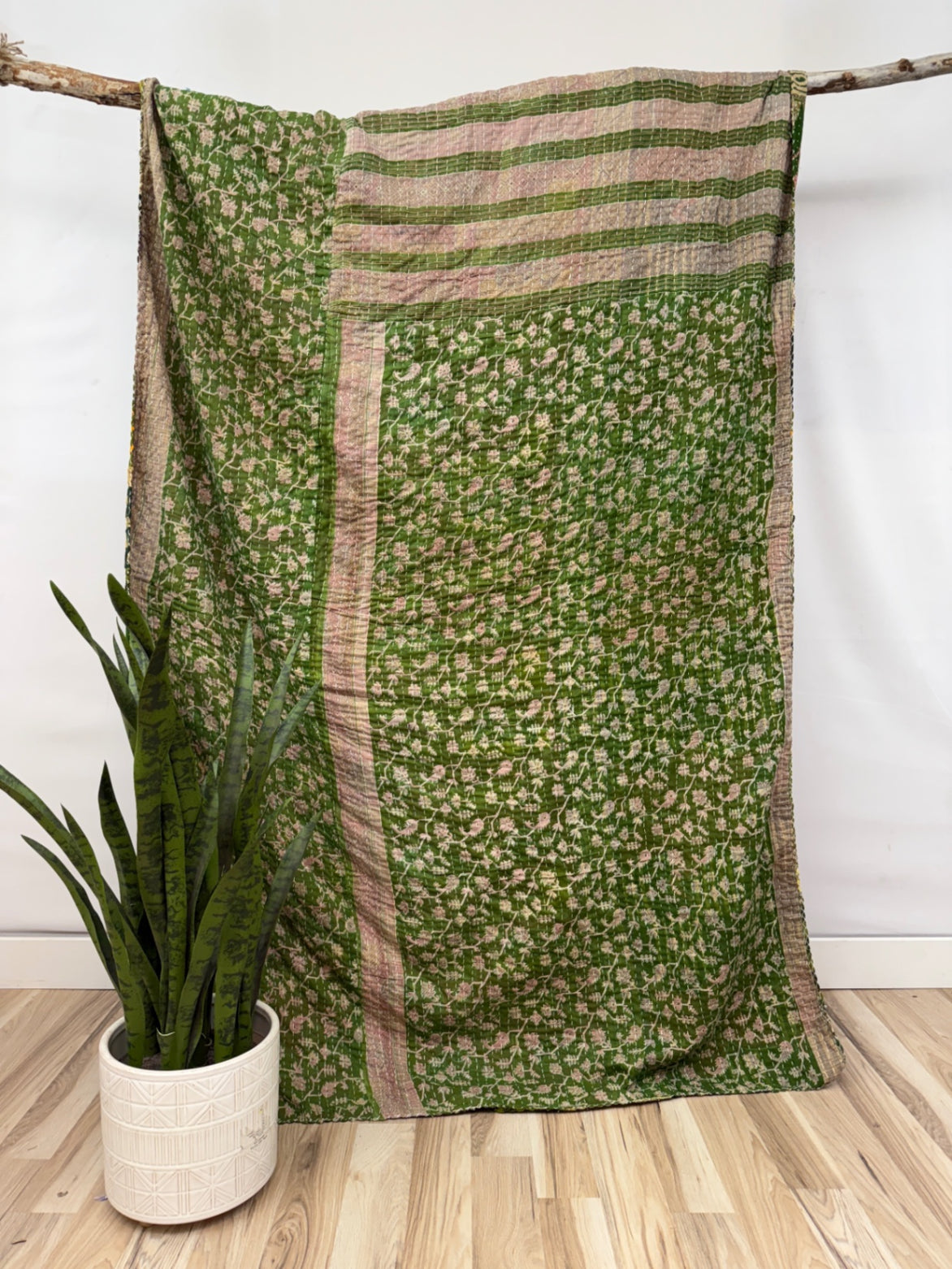 Patchwork Vintage Cotton Kantha Quilt - Twin