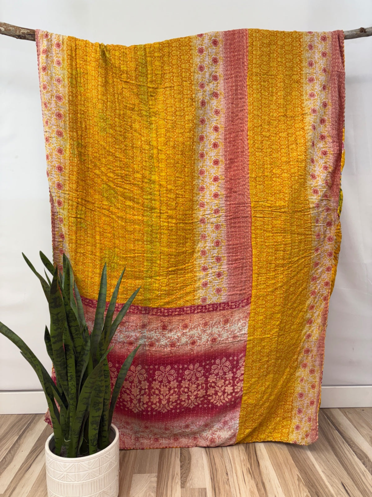 Patchwork Vintage Cotton Kantha Quilt - Twin