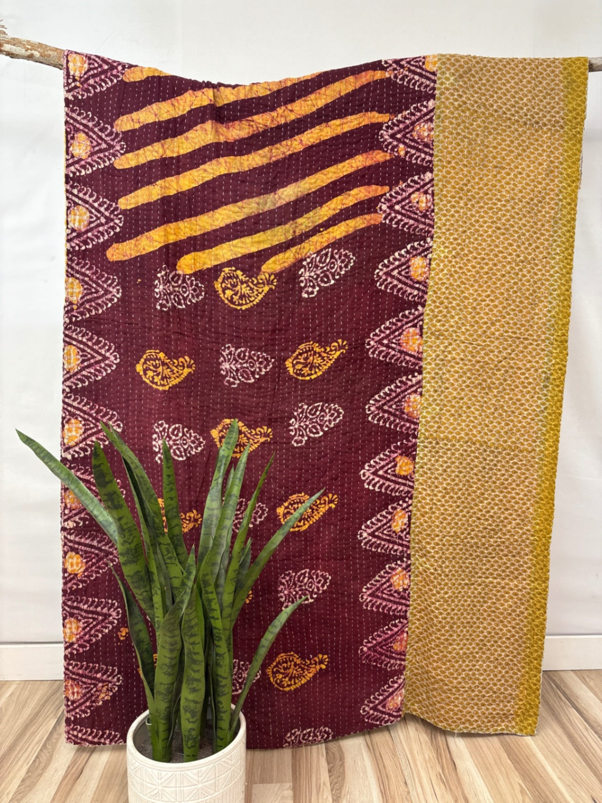 Vintage Cotton Kantha Quilt - Twin