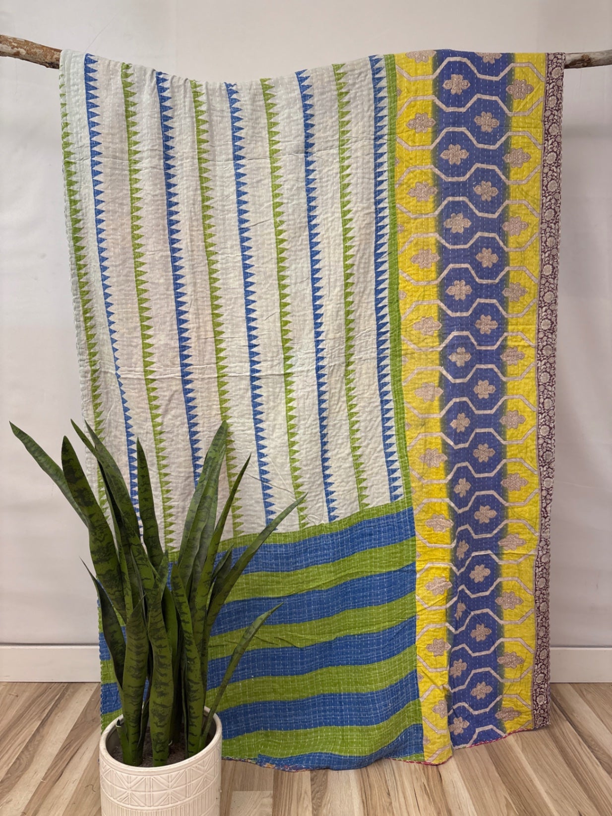 Vintage Cotton Kantha Quilt - Twin