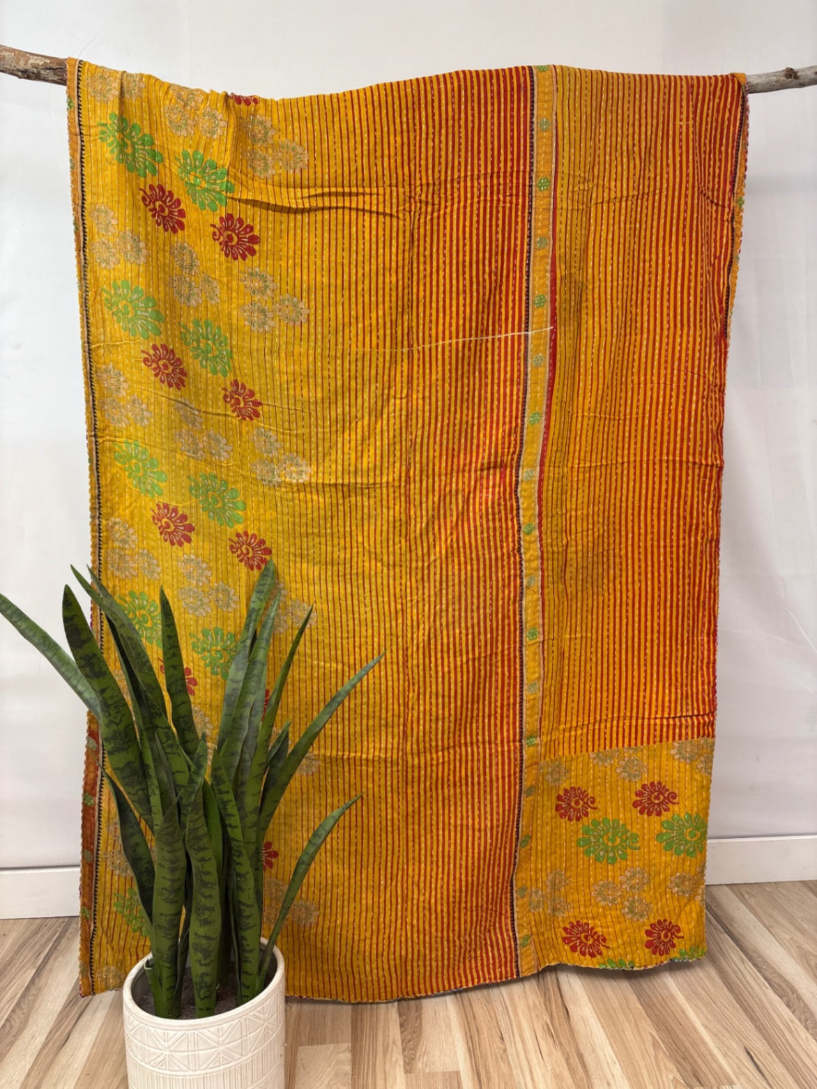 Vintage Cotton Kantha Quilt - Twin