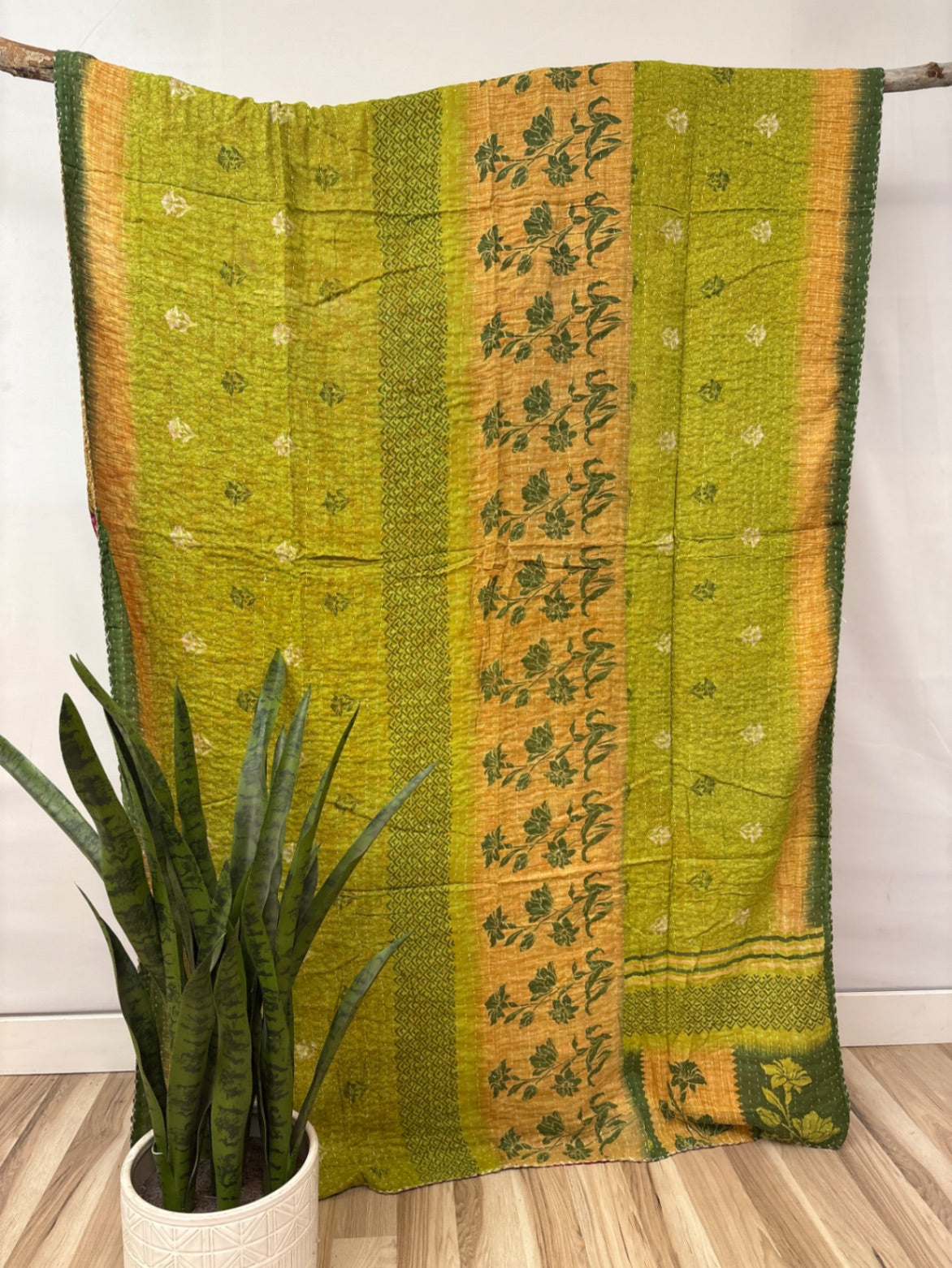 Vintage Cotton Kantha Quilt - Twin