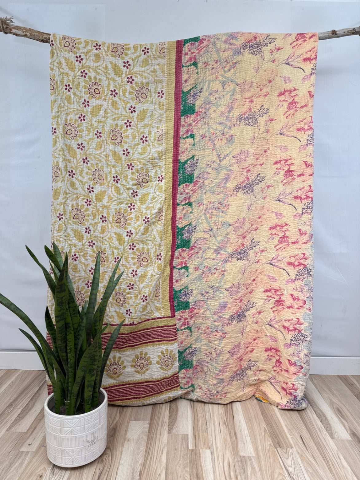 Patchwork Vintage Cotton Kantha Quilt - Queen