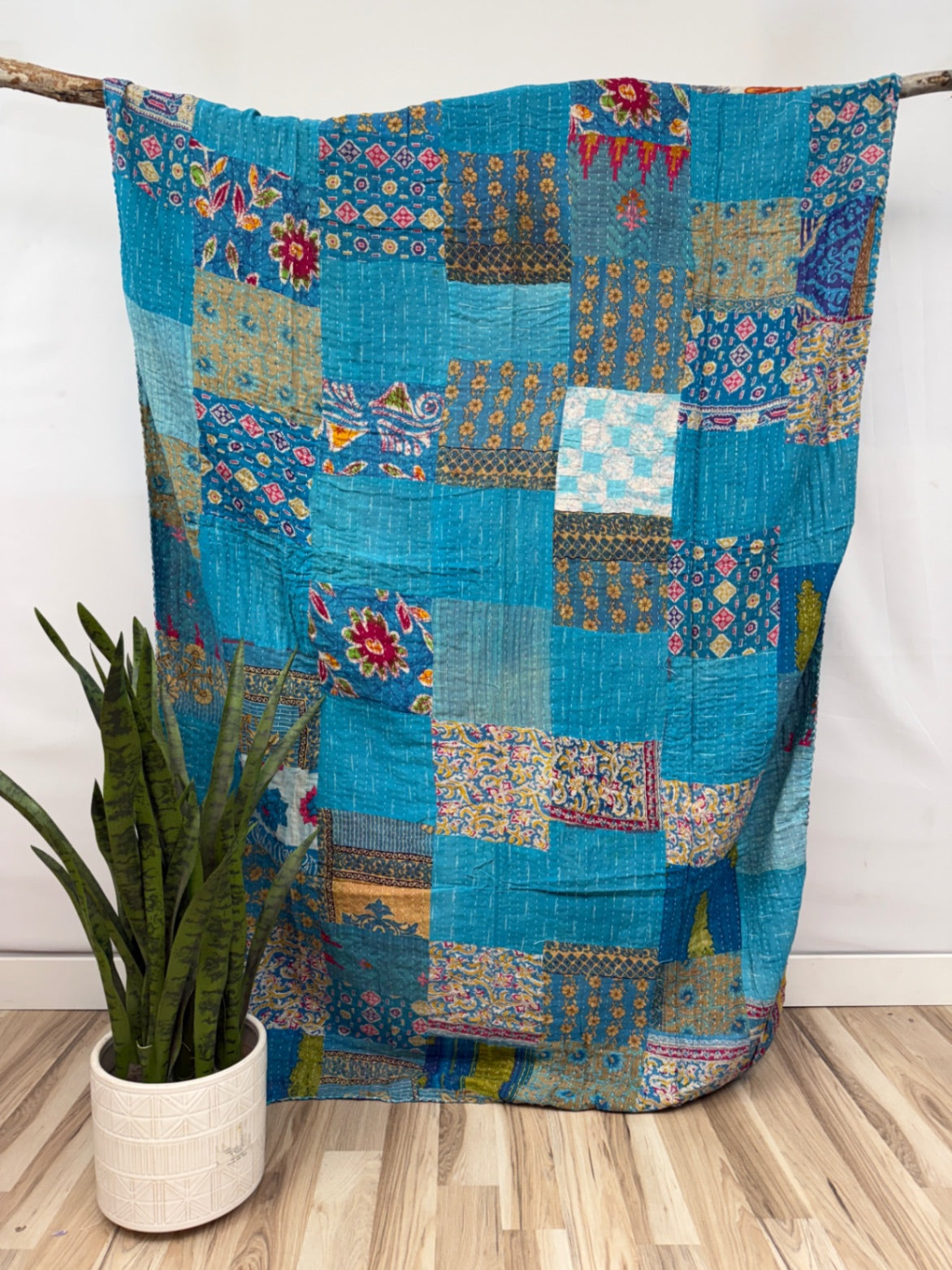 Patchwork Vintage Cotton Kantha Quilt - Twin