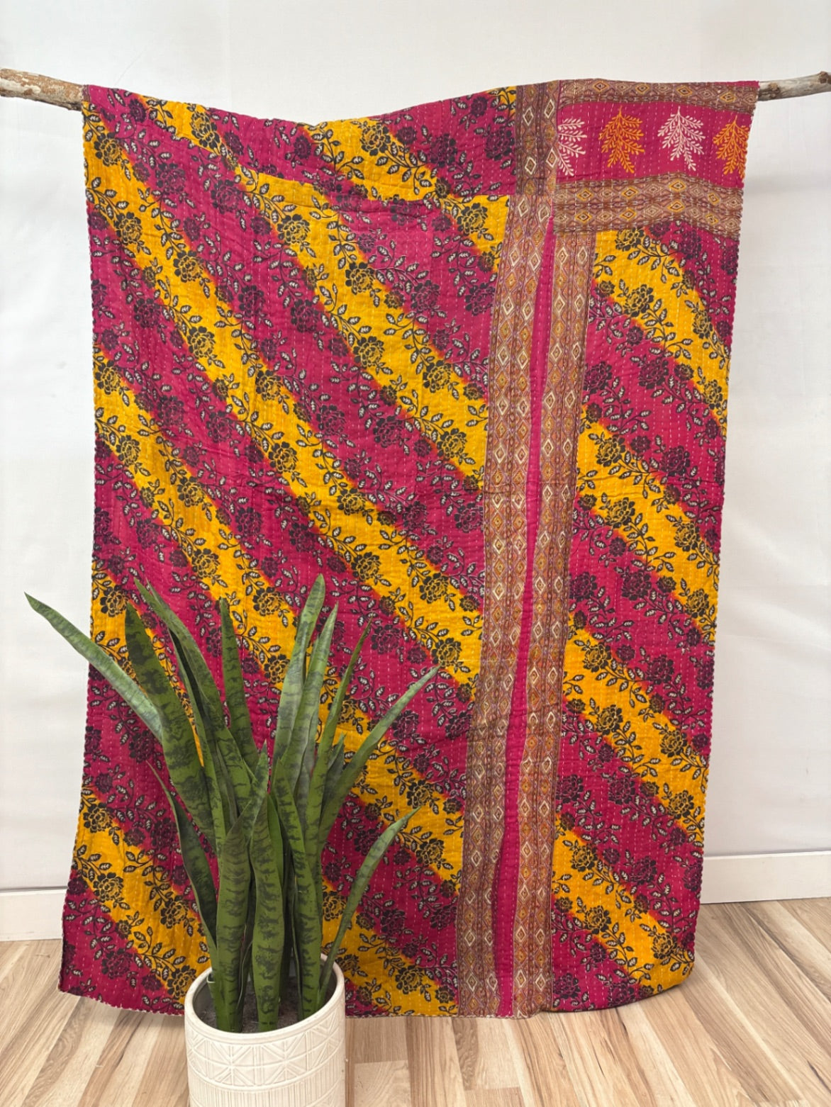 Vintage Cotton Kantha Quilt - Twin