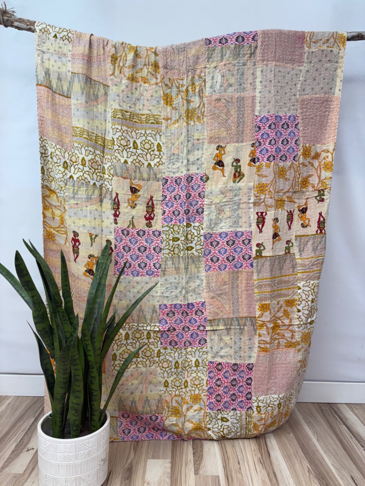 Patchwork Vintage Cotton Kantha Quilt - Twin