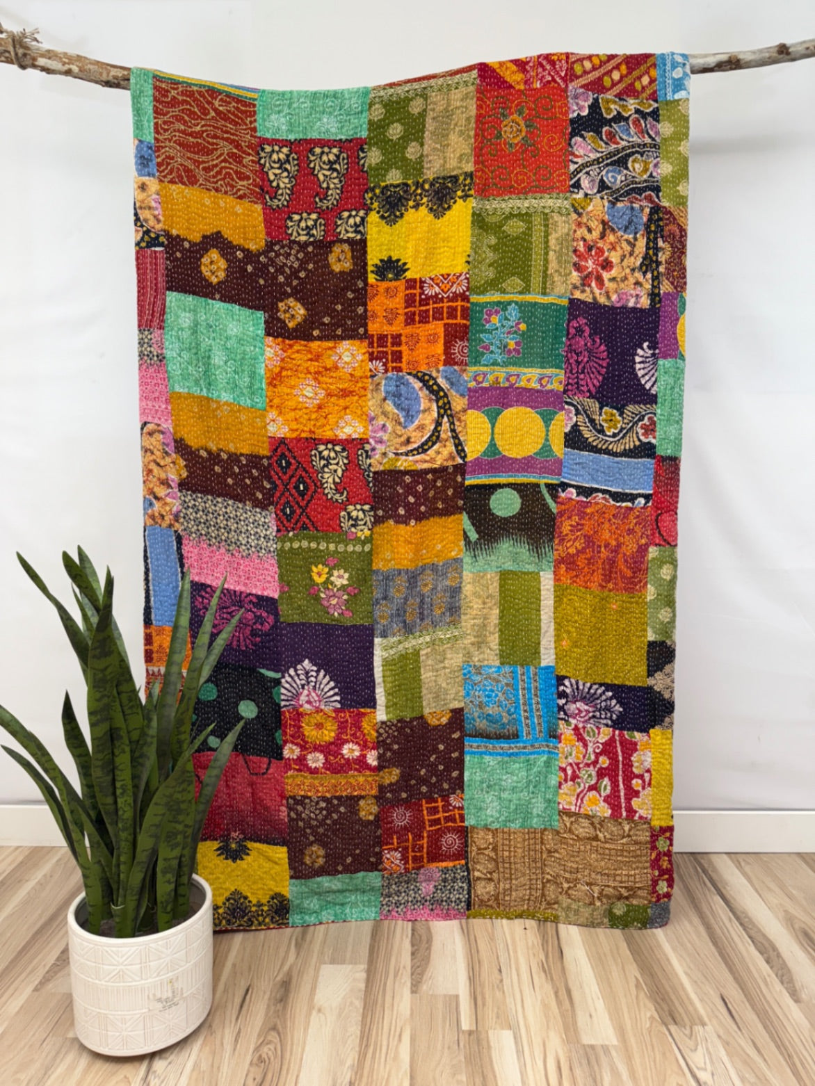 Patchwork Vintage Cotton Kantha Quilt - Queen
