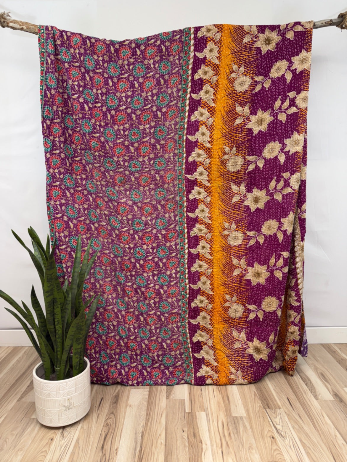 Patchwork Vintage Cotton Kantha Quilt - Queen