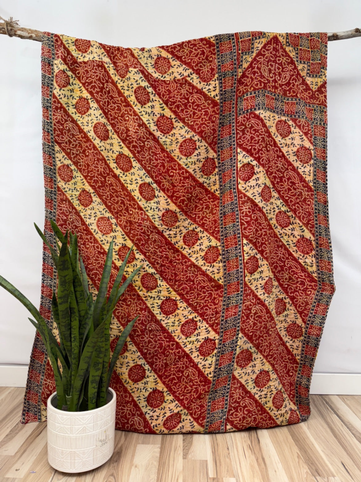 Patchwork Vintage Cotton Kantha Quilt - Twin