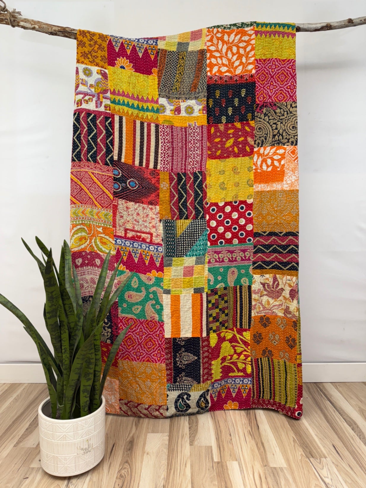 Patchwork Vintage Cotton Kantha Quilt - Queen